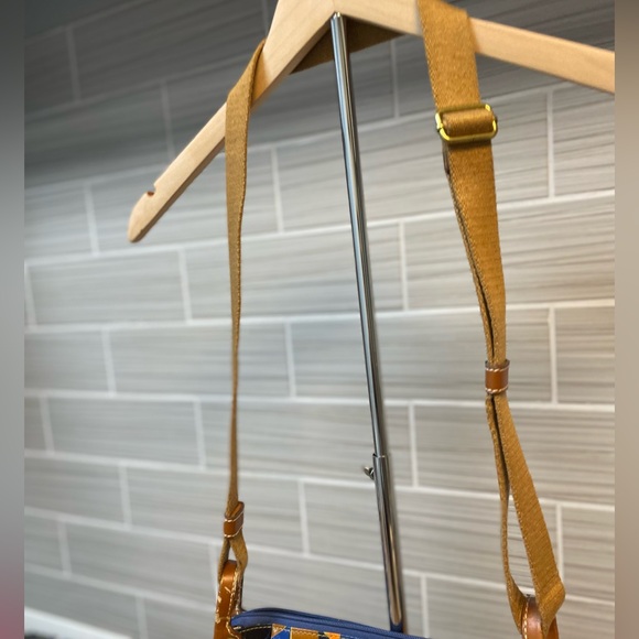 Fossil | Key-Per | Crossbody | Starburst Repeating Print | Vibrant | ZB5600 - Picture 12 of 15